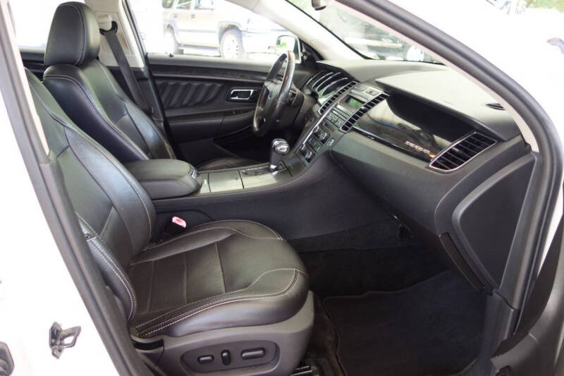 2012 Ford Taurus Limited
