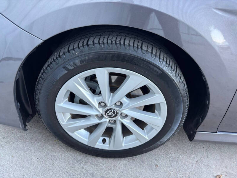 2022 Toyota Camry LE