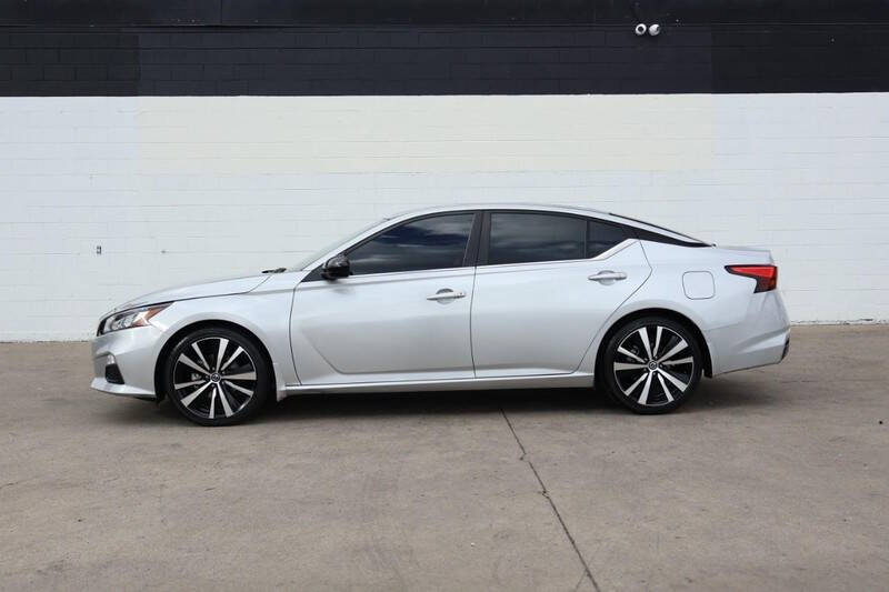 2022 Nissan Altima 2.5 SR