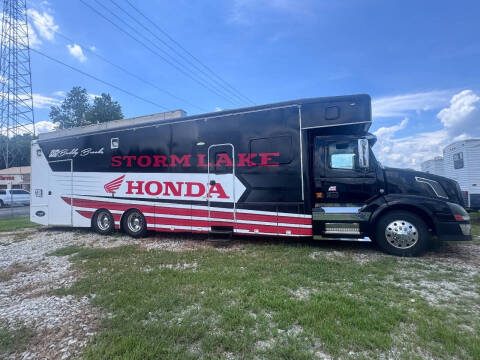 2007 Volvo Showhauler
