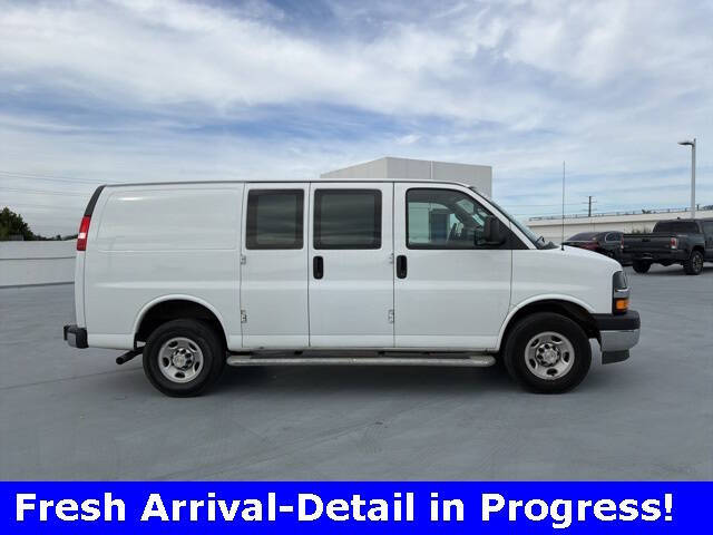 2024 Chevrolet Express 2500