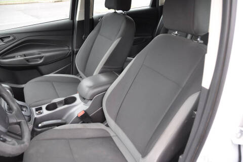 2016 Ford Escape S