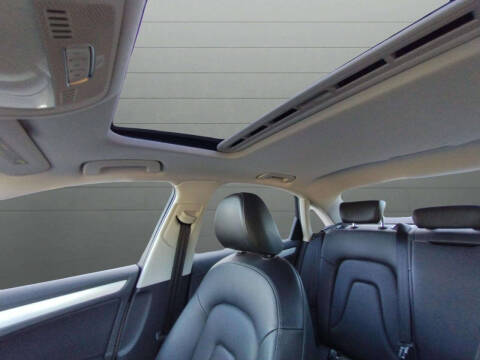 2010 Audi A4 2.0T quattro Premium