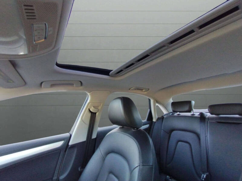 2010 Audi A4 2.0T quattro Premium