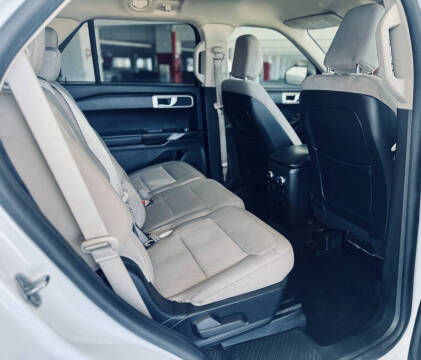 2020 Ford Explorer
