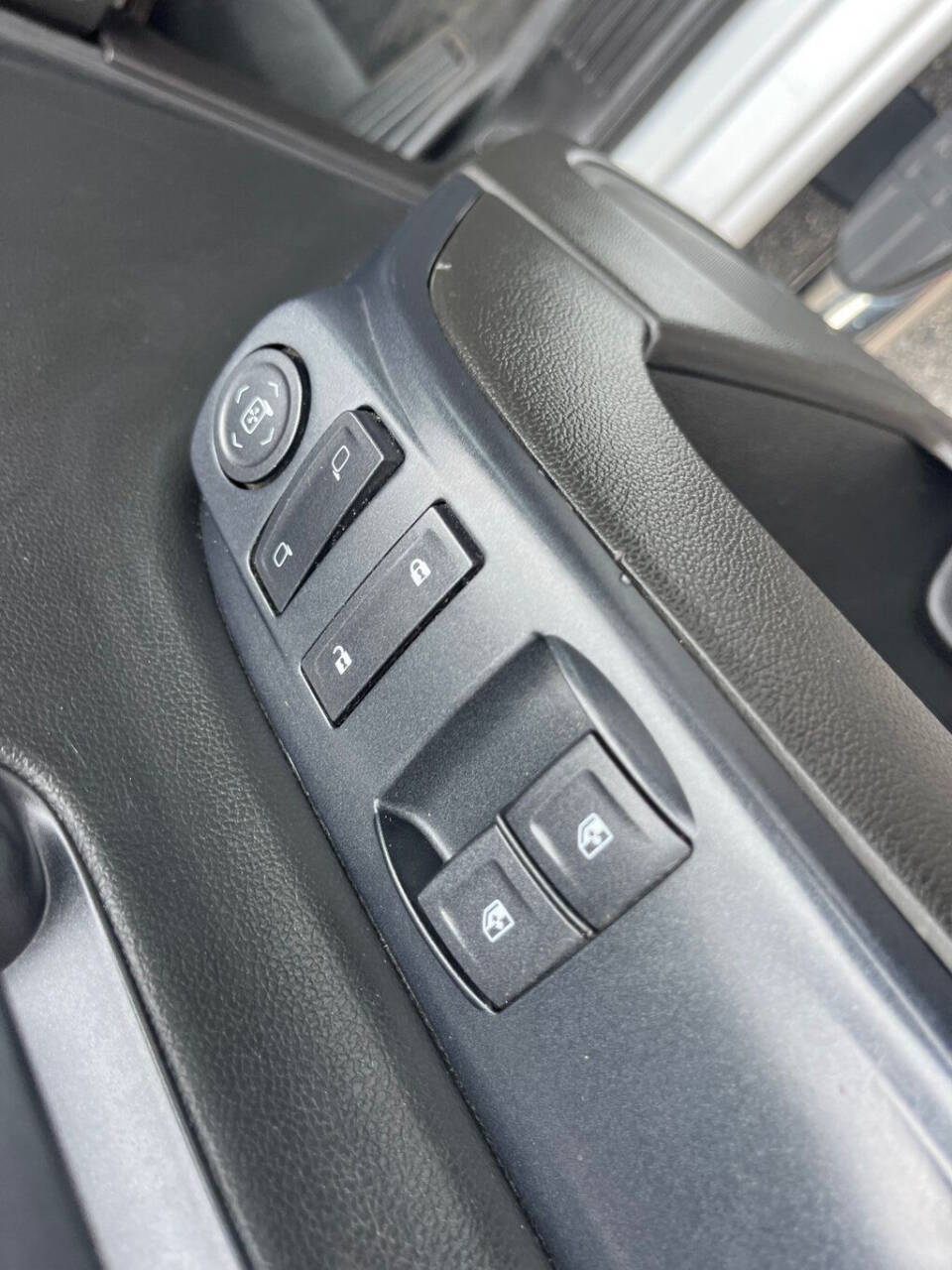 2015 GMC Sierra 1500 28
