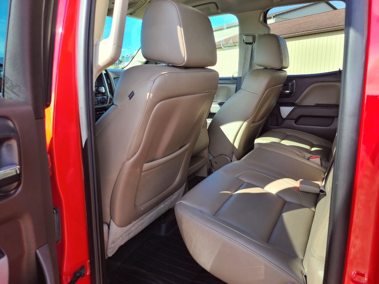 2015 Chevrolet Silverado 2500HD 31