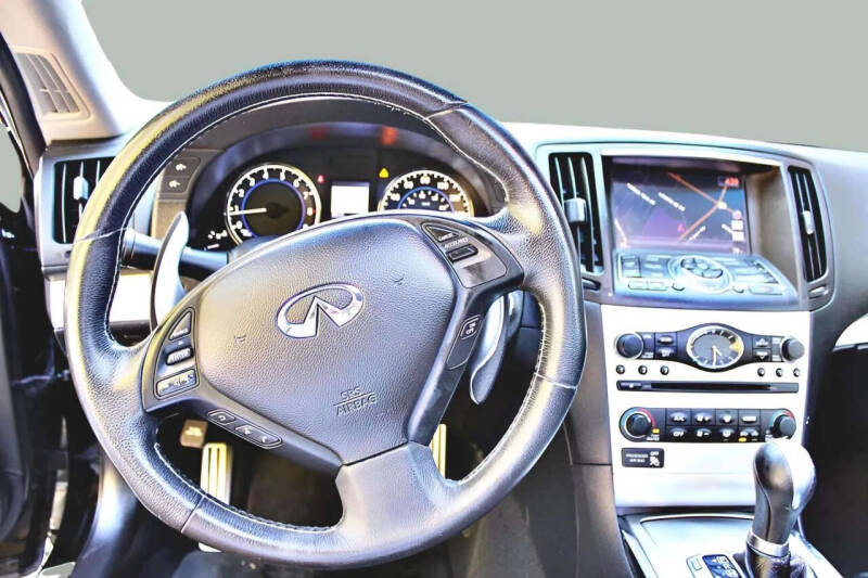 2015 Infiniti Q60 Coupe Journey