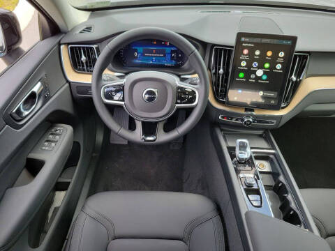 2026 Volvo XC60 B5 Core