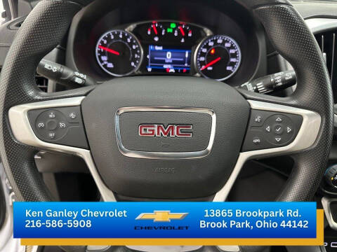 2022 GMC Terrain SLE