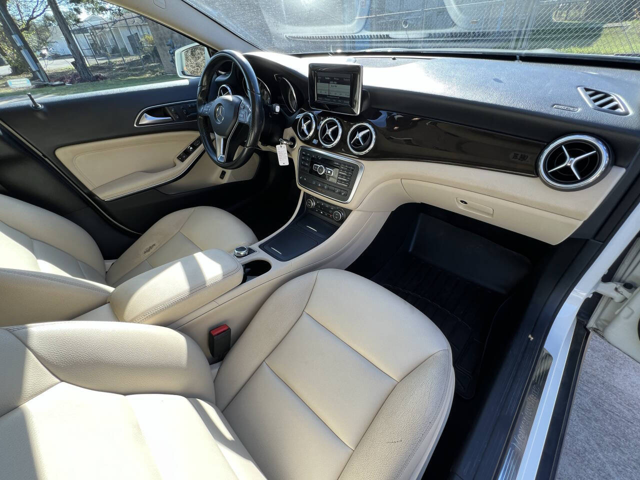 Used Car 2015 Mercedes-benz Gla  Gla 250 4matic Awd 4dr Suv For Sale Under $10,000 In Austin, Texas