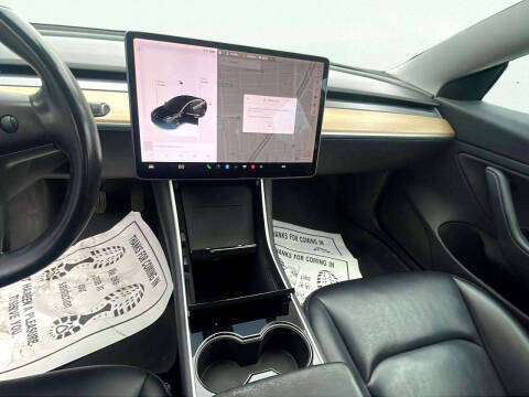2019 Tesla Model 3 Mid Range