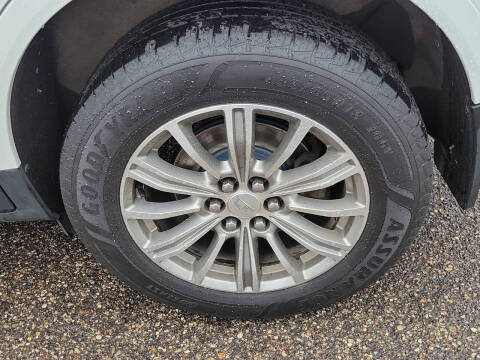 2017 Cadillac XT5 Luxury