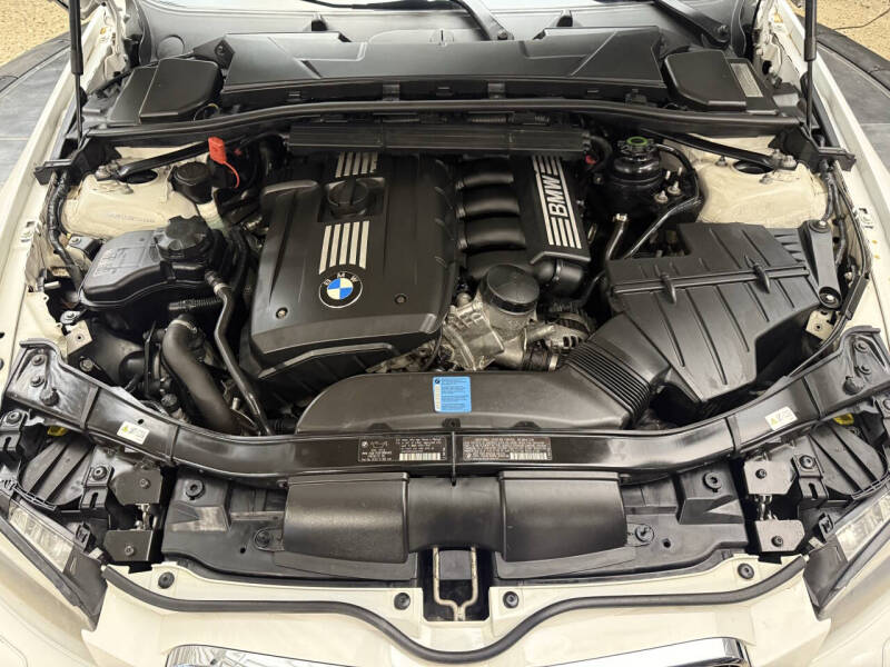 2011 BMW 3 Series 328i