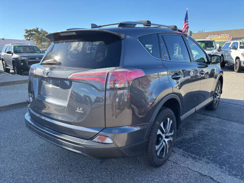 2017 Toyota RAV4 LE