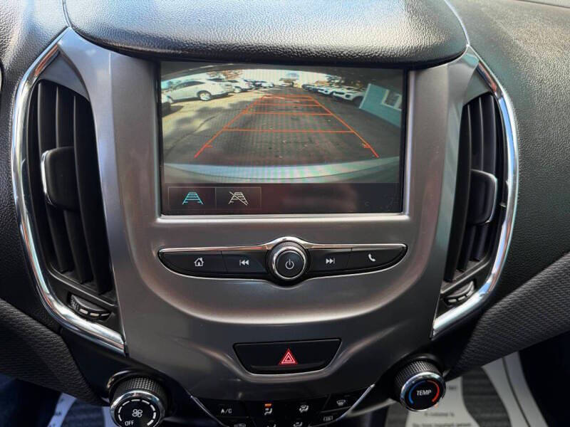 2017 Chevrolet Cruze LT Auto