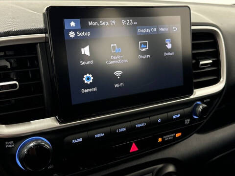 2023 Hyundai Venue SEL