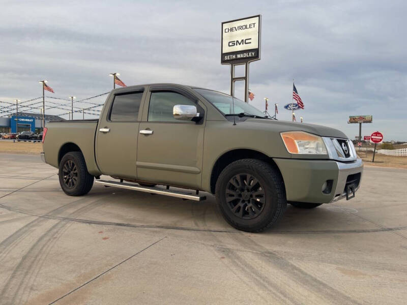 2012 Nissan Titan SV