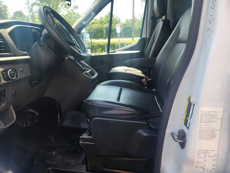 2022 Ford Transit
