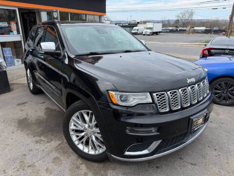2017 Jeep Grand Cherokee Summit