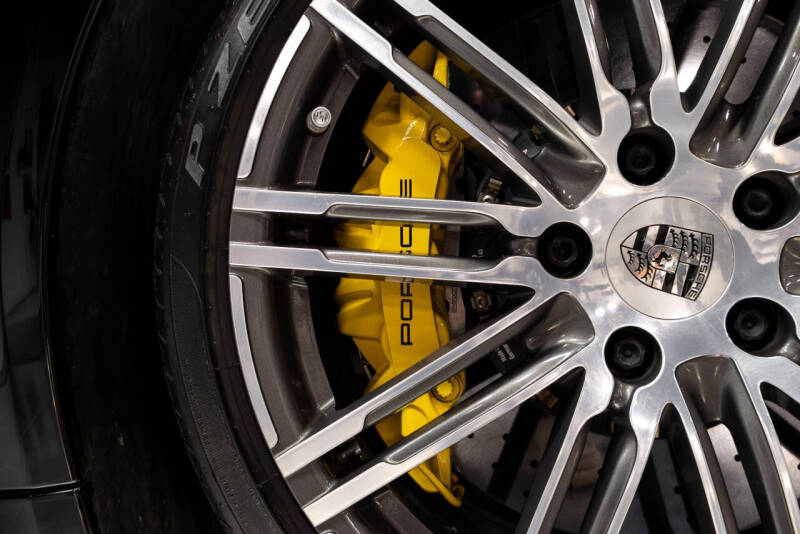 2015 Porsche 911 Turbo S