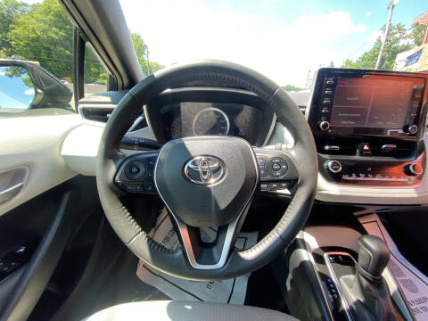 2021 Toyota Corolla Hatchback SE