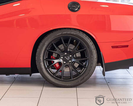 2015 Dodge Challenger SRT Hellcat