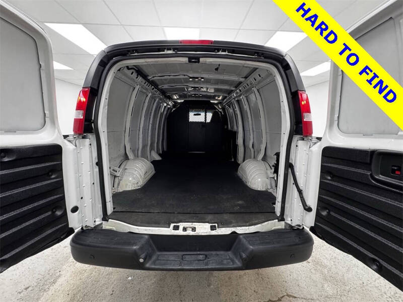 2018 GMC Savana 2500