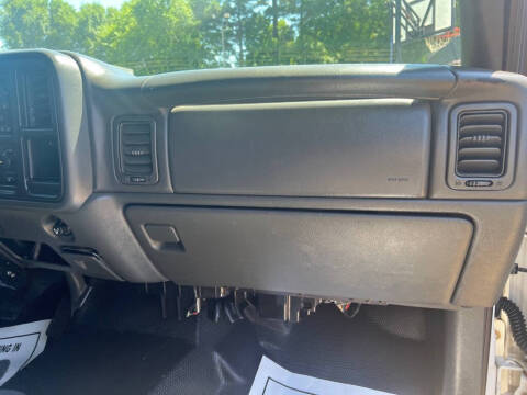 2004 GMC Sierra 2500HD