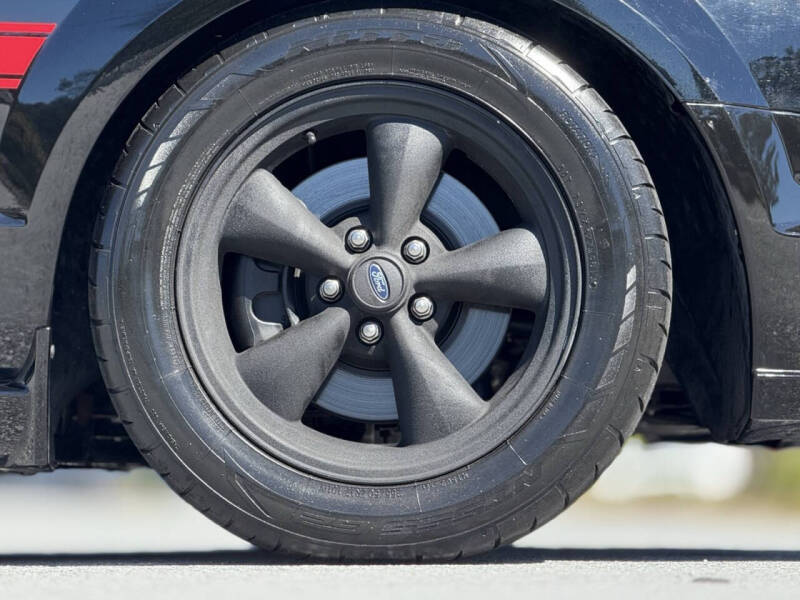 2007 Ford Mustang GT Deluxe