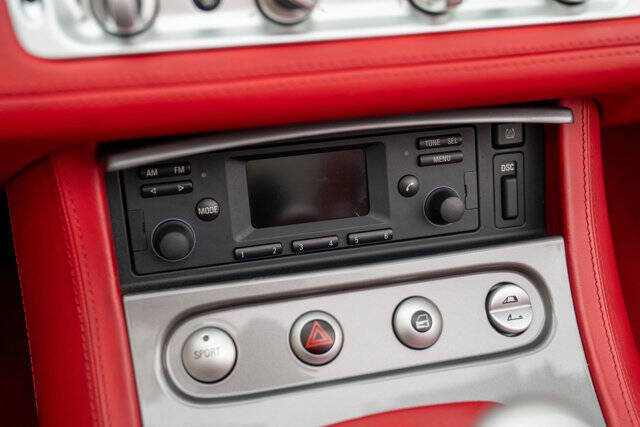 2001 BMW Z8 27