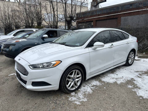 2014 Ford Fusion SE