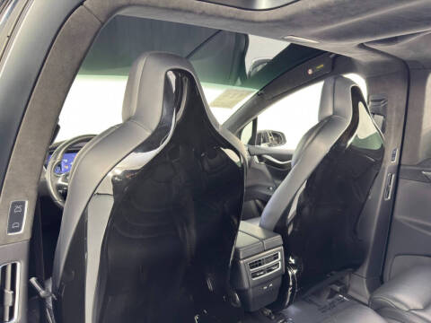 2016 Tesla Model X P90D