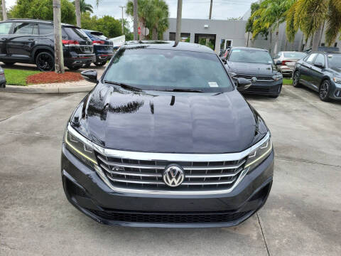 2022 Volkswagen Passat R-Line