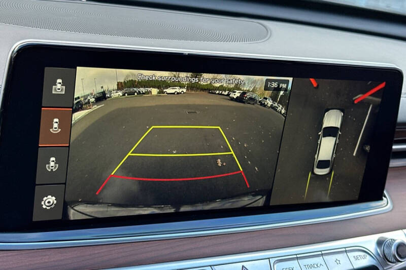 2020 Kia K900 Luxury