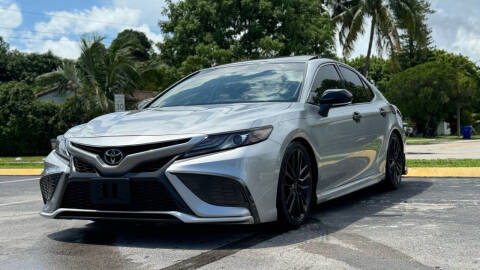 2021 Toyota Camry for sale at AUTO BURGOS in Hollywood FL