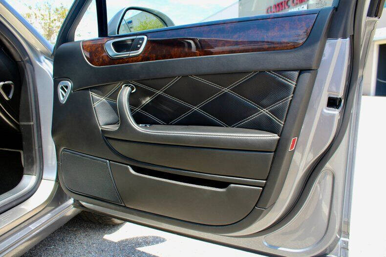 2012 Bentley Continental Flying Spur