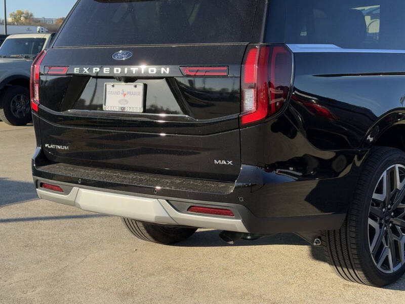 2025 Ford Expedition MAX Platinum