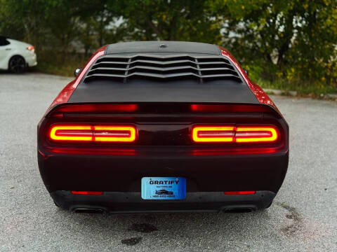 2015 Dodge Challenger SXT