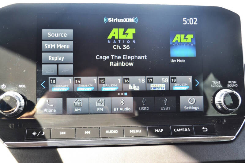 2023 Mitsubishi Outlander PHEV SE