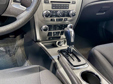 2012 Ford Fusion SE
