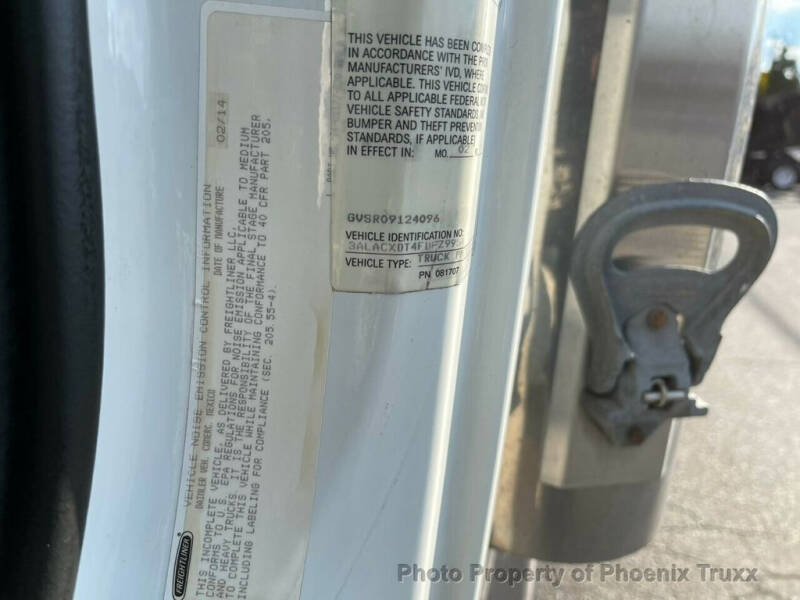 2015 Freightliner M2 106