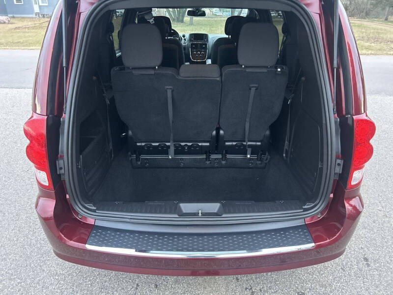 2019 Dodge Grand Caravan SE photo 25