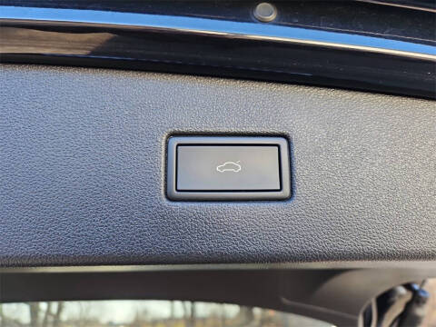 2022 Volkswagen Tiguan SE 4Motion