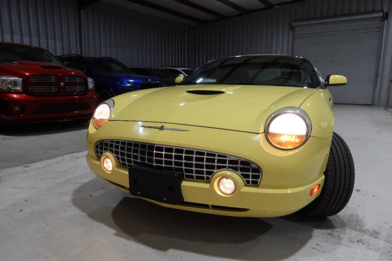 2002 Ford Thunderbird Deluxe