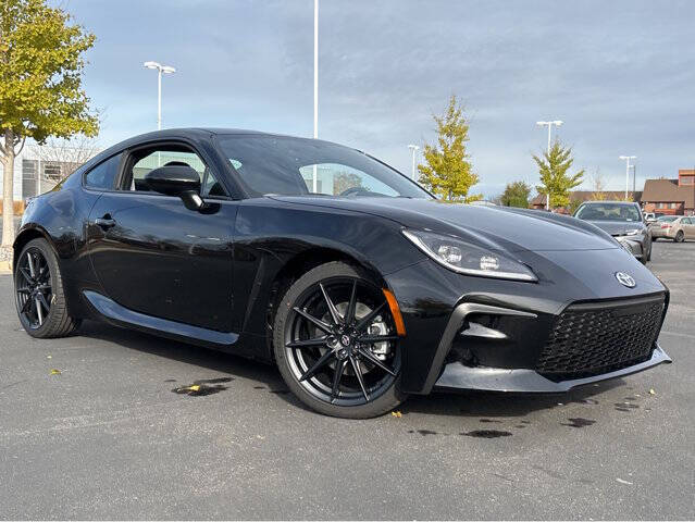 2025 Toyota GR86 Premium's photo