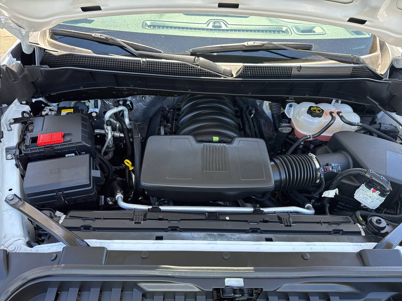 used 2024 Chevrolet Silverado 1500 car, priced at $27,999