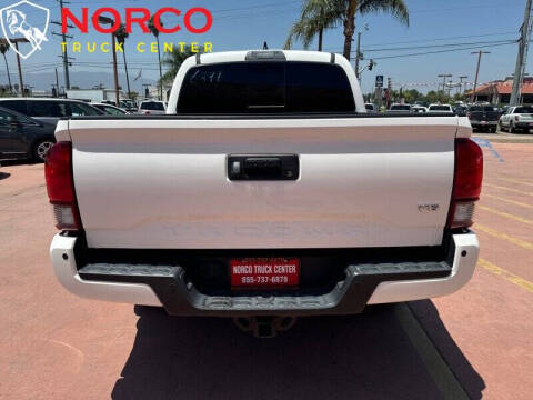 2018 Toyota Tacoma SR5 V6