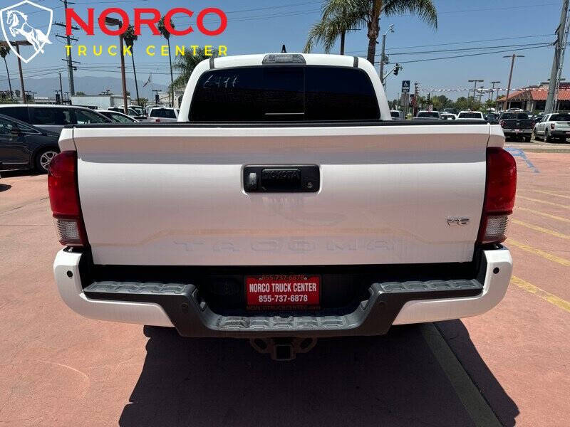 2018 Toyota Tacoma SR5 V6