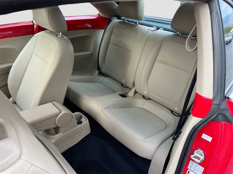 2019 Volkswagen Beetle 2.0T SE